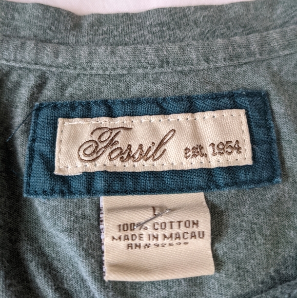 Fossil Green Long Sleeve - Picture 5 of 8